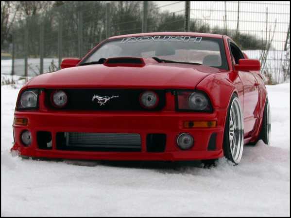 1:18 Tuning Ford Mustang Roush RED Edition + HMC BBS LM Echtalu-Felgen = RAR+OVP